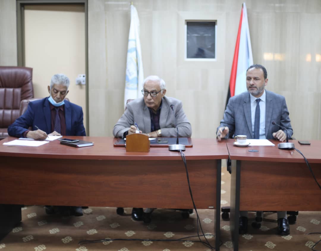 الدرسي يلتقي لجنتي الاعتماد الدولي لكلية الطب البشري 2023