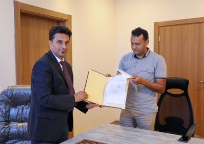 «قسم المكتبات» بـ«الآداب» يبرم اتفاقية تعاون مع قناة ليبيا الوطنية