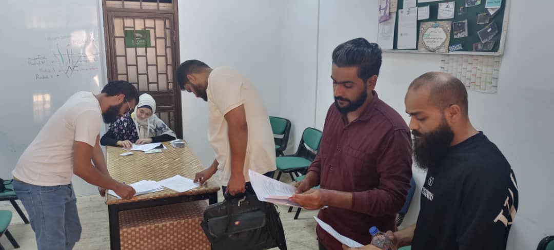 توزيع بطاقات العضوية لأعضاء الجمعية الليبية لطلاب الطب