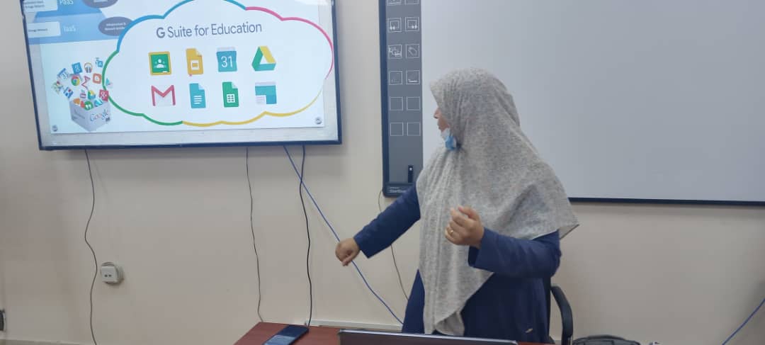 حزمة تدريبية ينفذها مركز تطوير الأداء الأكاديمd (2)