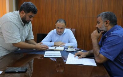 رئيس الجامعة يعقد اجتماعًا مع الإدارة العامة للمكتبات والمطبوعات والنشر