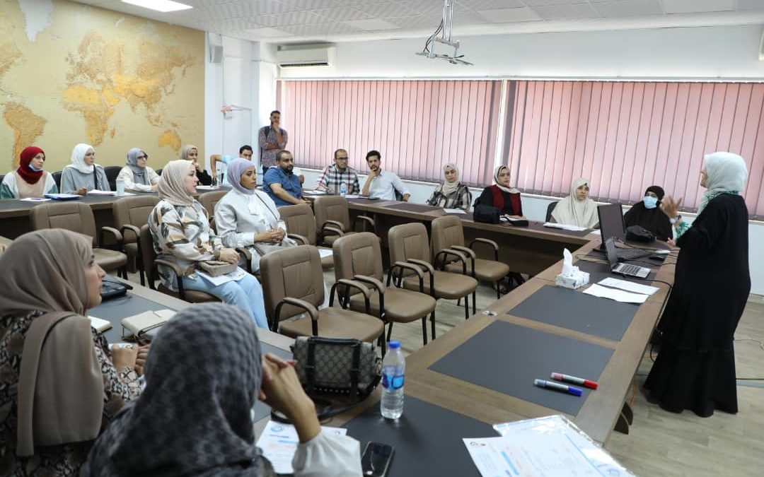 لأول مرة…. تدريب طلبة الدراسات العليا على جهاز CEREC الوحيد موجود في ليبيا