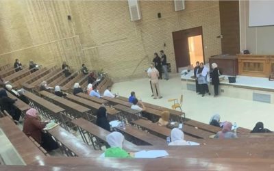 «الآداب» تباشر بإجراء الامتحانات التمهيدية لطلبة الدراسات العليا