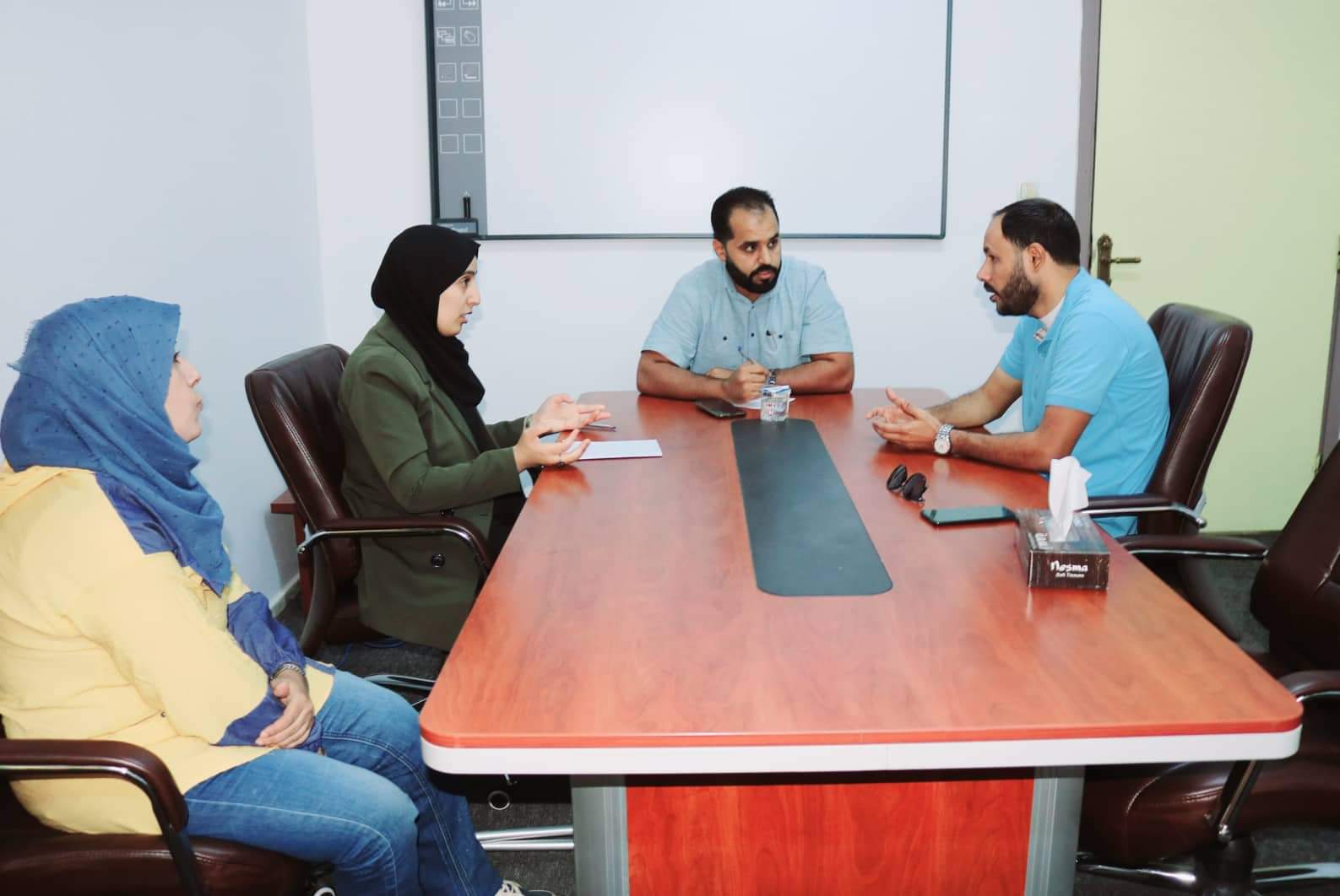جامعة بنغازي تضع اللمسات الأخيرة لتجهيز المنصة الإلكترونية لإصداراتها من المجلات العلمية