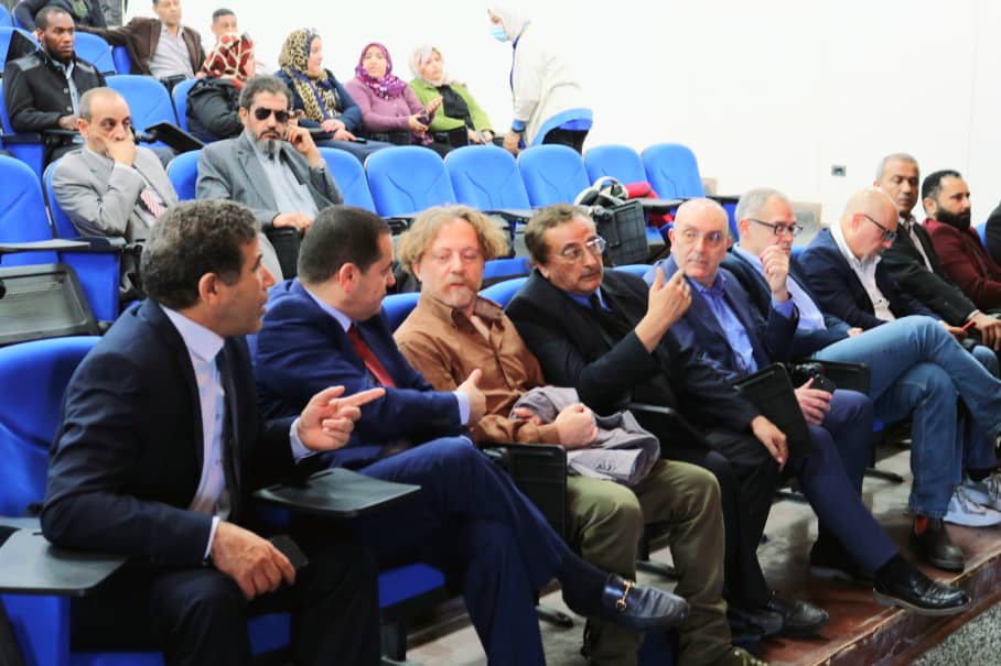 جامعة بنغازي تنظم ندوة عن ظاهرة الهجرة غير النظامية