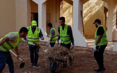 حملة النظافة داخل جامعة بنغازي مجمع الطبيات مستمرة