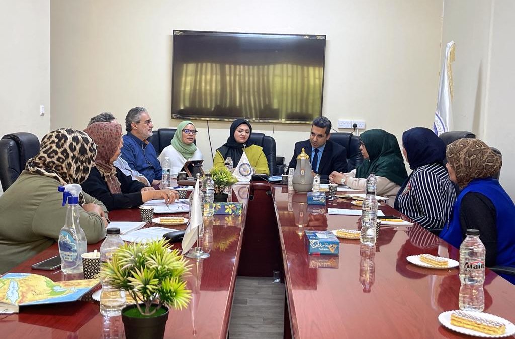 “مركز الإدارة العامة والتطوير المؤسسي يستضيف جلسة حوارية لدراسة قطاع الهيئات والمؤسسات المعنية بالأشخاص في وضعية الإعاقة”