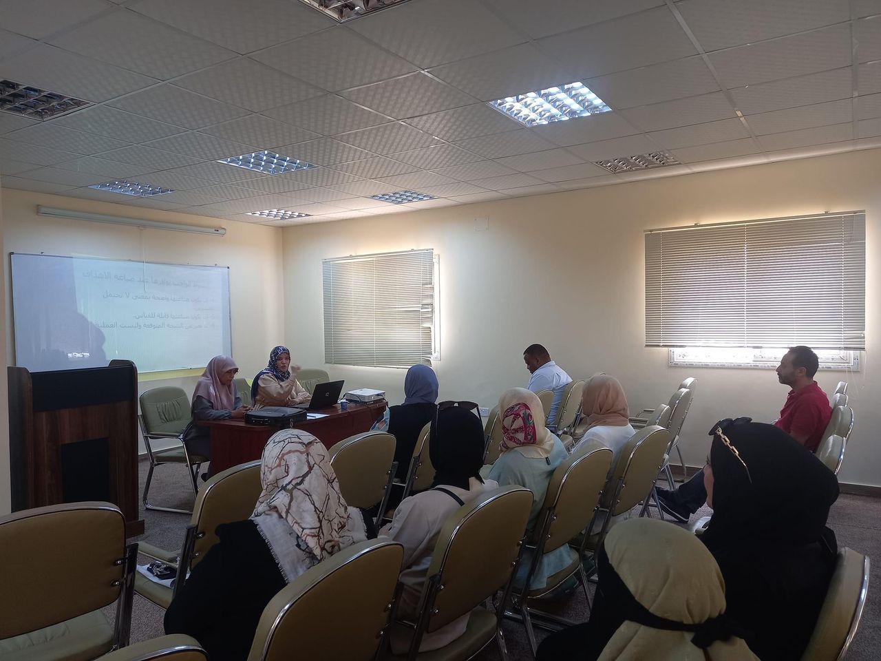 صورة واتساب بتاريخ 1444-12-04 في 19.33.06 ورشة عمل حول توصيف المقررات الدراسية