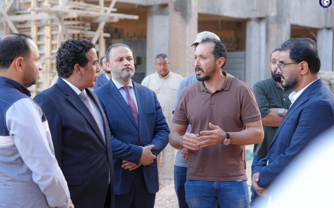 “رئيس مجلس الوزراء ورئيس المجلس الرئاسي يتفقدان مشاريع الصيانة والتنمية في بنغازي”