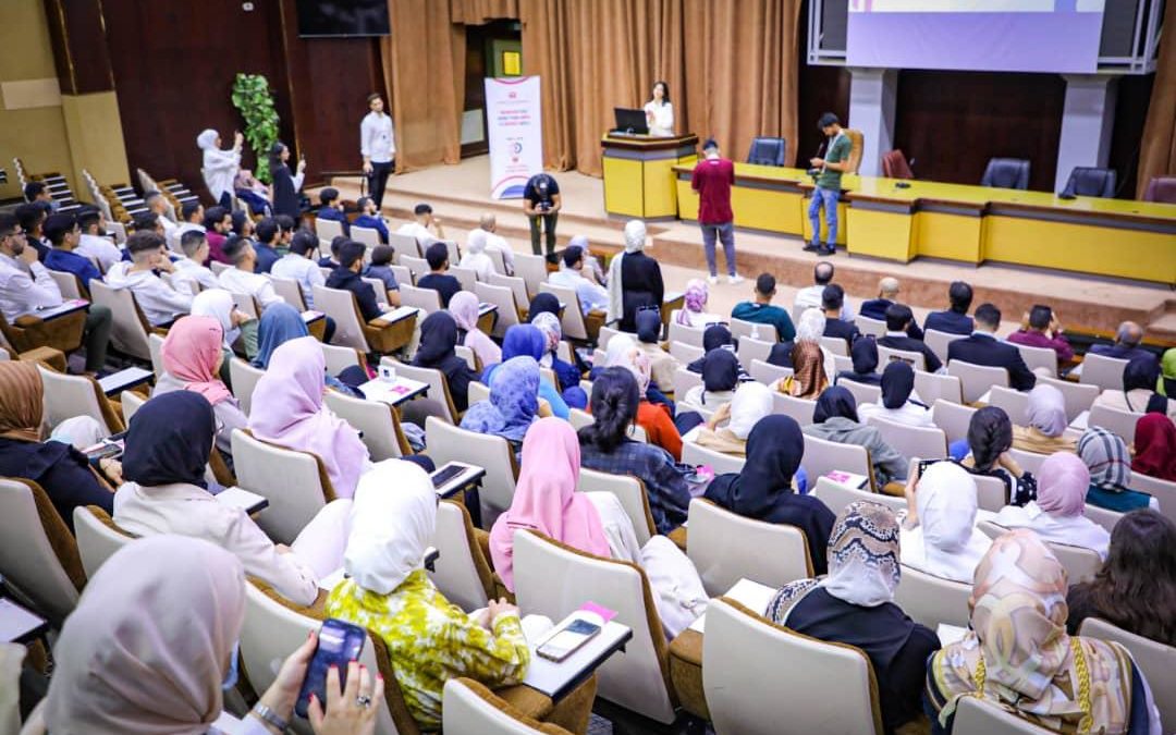 الفريق الجامعي لشركة “جونيور إنتربرايز” في جامعة بنغازي يحصل على الاعتراف العالمي