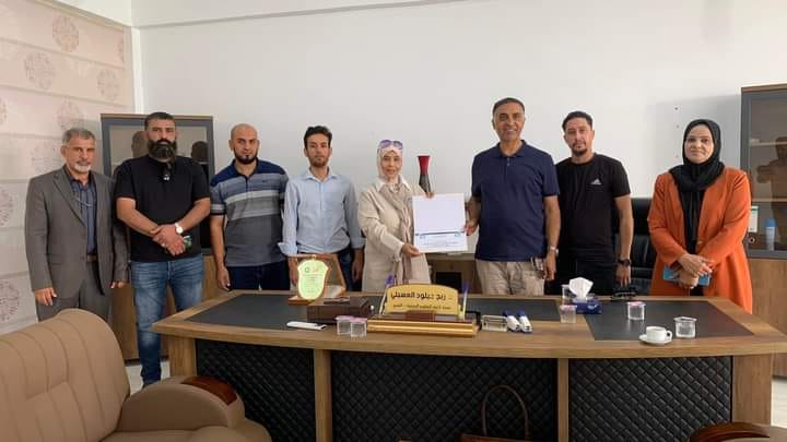 تسليم واستلام مهام عميد كلية العلوم البيئية المرج