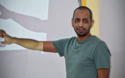 “المركز الإعلامي والتيم وورك يطلق دورة تدريبية في الجرافيك”