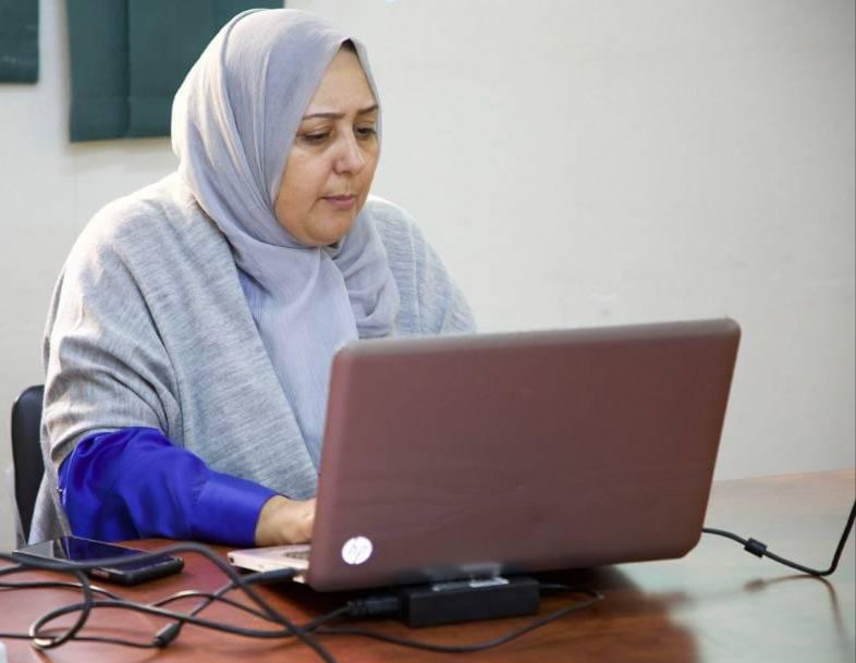 لقاء علمي يجمع بين علوم الإعلام وعلوم المكتبات والمعلومات حول رقمنة الأرشيف الصحفي