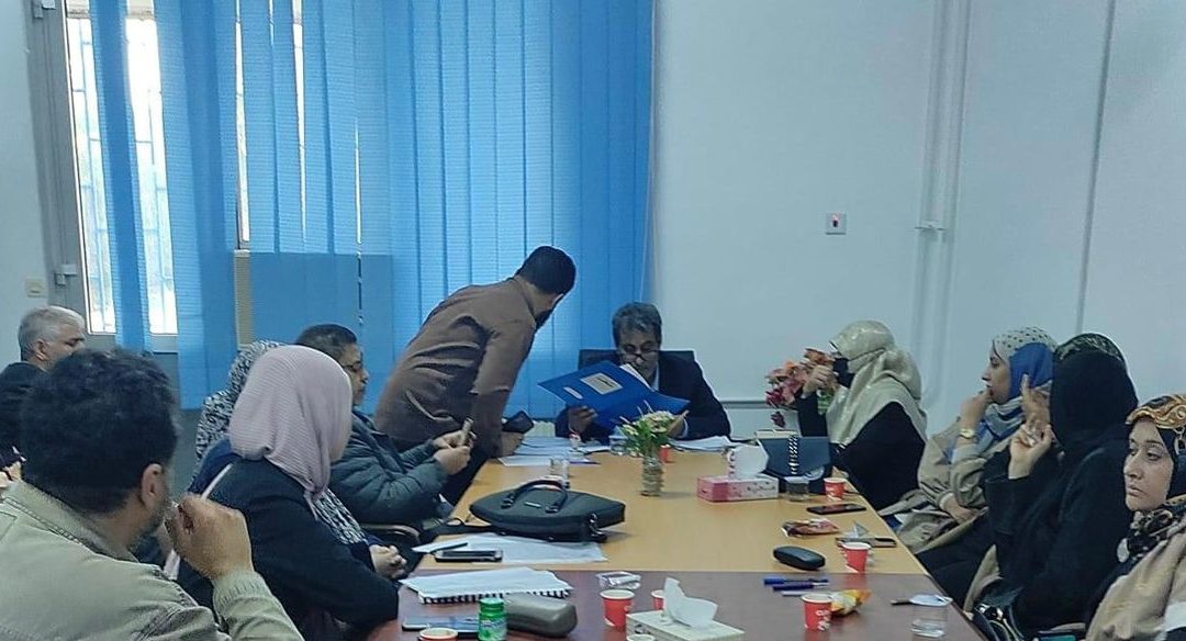 مجلس كلية الطب المرج يعقد اجتماعًا هامًا لمناقشة القضايا الأكاديمية والإدارية