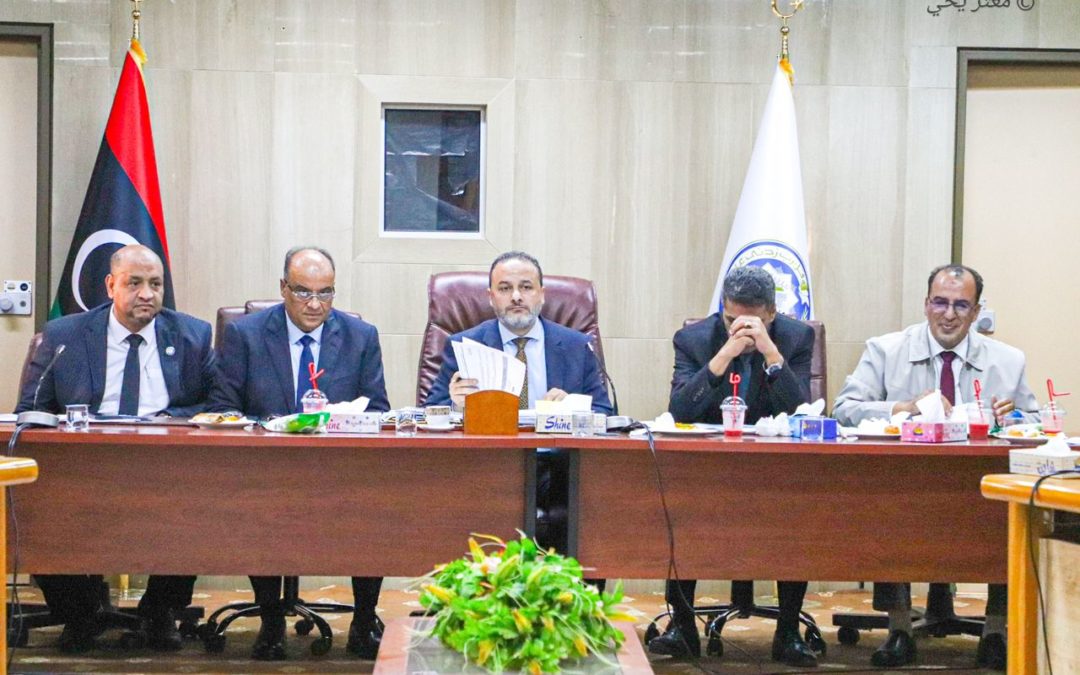مجلس جامعة بنغازي يعقد اجتماعه الأول لعام 2024