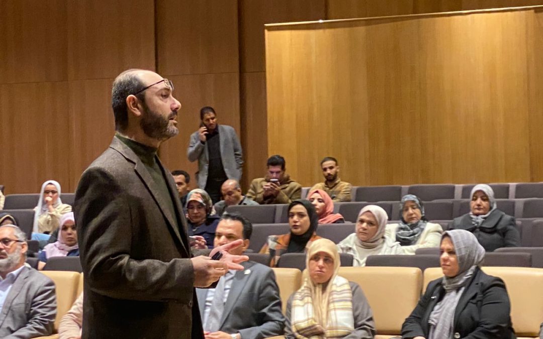مركز تطوير الأداء الأكاديمي والتدريب بجامعة بنغازي ينظم محاضرة مميزة لتحسين جودة التعليم الجامعي