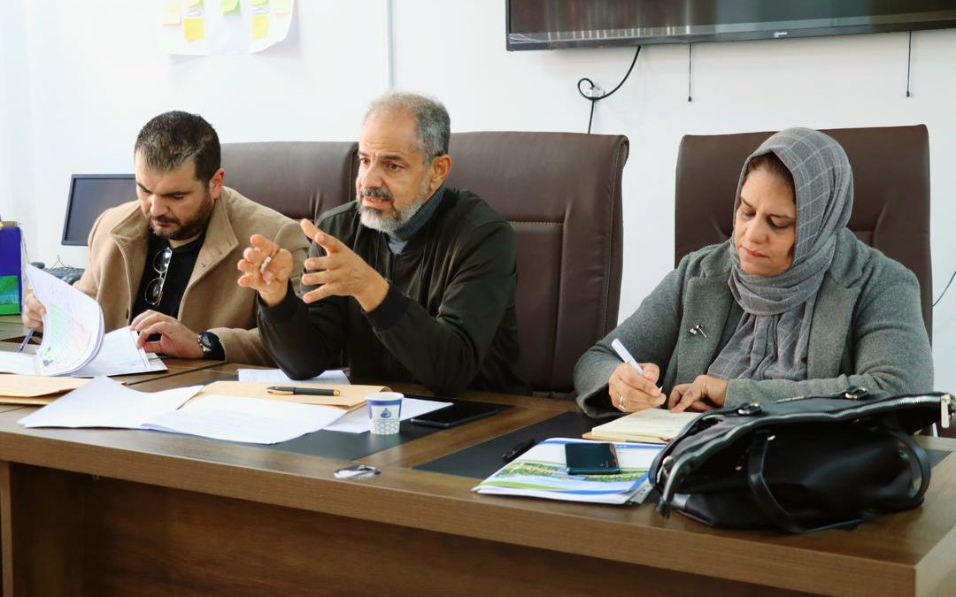 لجنة العطاءات بالجامعة تجتمع لفض مصاريف المناقصة العامة