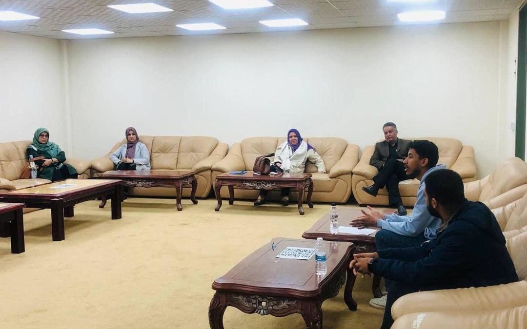 نادي الكتاب ينظم جلسات نقاش واقعية حول رواية الخيميائي لباولو كويلو