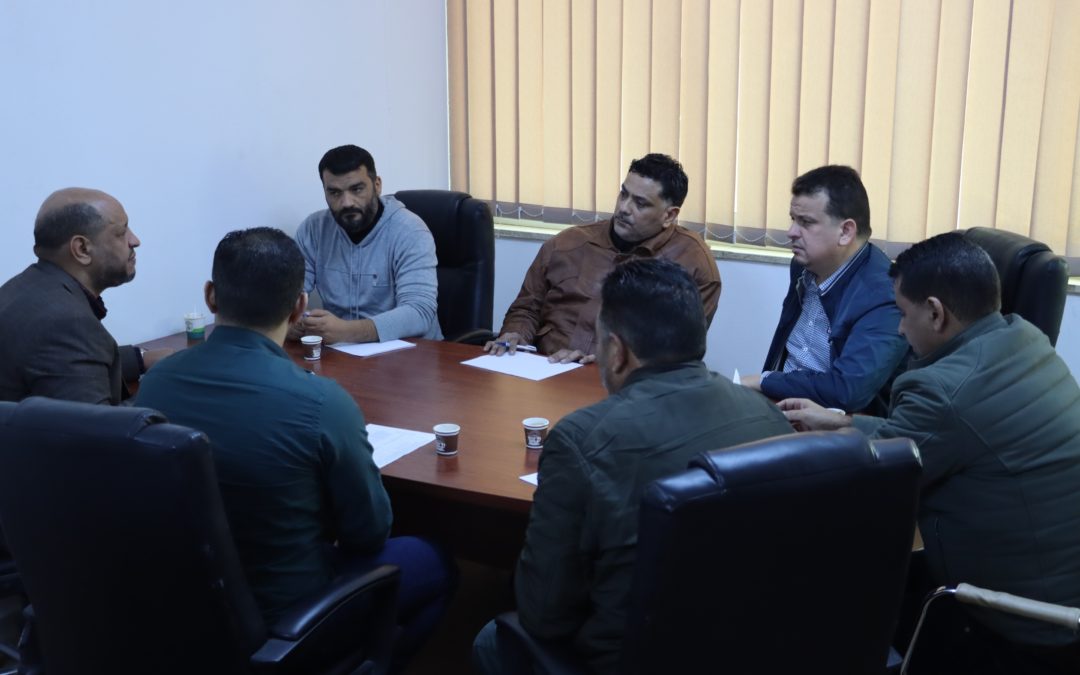 وكيل الشؤون الطلابية وإدارة النشاط تجتمع لوضع خطة النشاط هذا العام