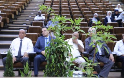 وكيل الجامعة لشؤون خدمة المجتمع والبيئة يحتفل باليوم العالمي للبيئة
