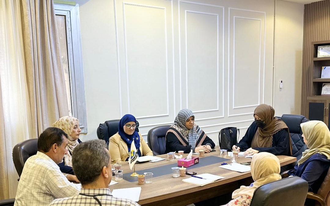 فريق التدقيق و المراجعة التابع للجنة متابعة عمل المجلات العلمية يقوم بزيارة لهيئة تحرير المجلة الليبية لتطبيقات الصحة العامة.