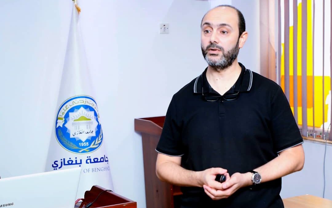 جلسة علمية عن مهارات إلقاء المحاضرة