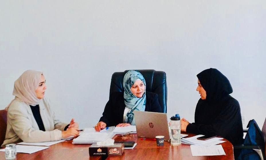 اجتماع قسم العلاقات الثقافية والمؤتمرات بكلية طب وجراحة الفم والأسنان