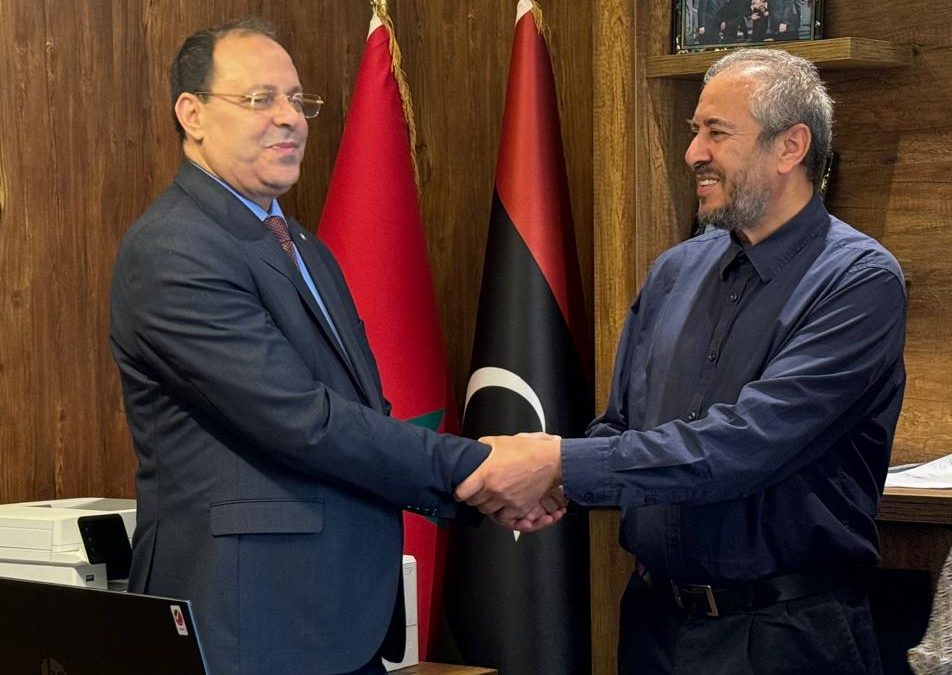 الدكتور الزغواني يزور القنصلية المغربية تحضيرًا لمؤتمر تدريس اللغات والترجمة