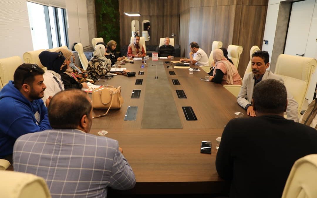 اللمسات النهائية لمؤتمر أساليب التدريس ونظريات تعلم اللغات والترجمة في الجامعات العربية