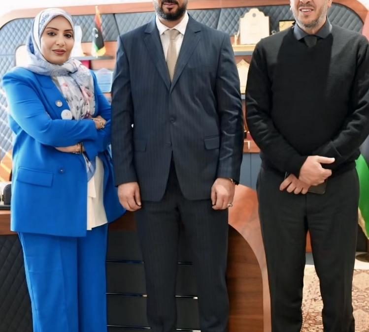 اجتماع رئاسة الحكومة مع لجنة المؤتمر الدولي حول تدريس اللغات والترجمة