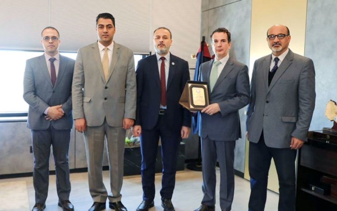 جامعة بنغازي تستقبل القنصل العام لدولة اليونان لتعزيز التعاون الأكاديمي