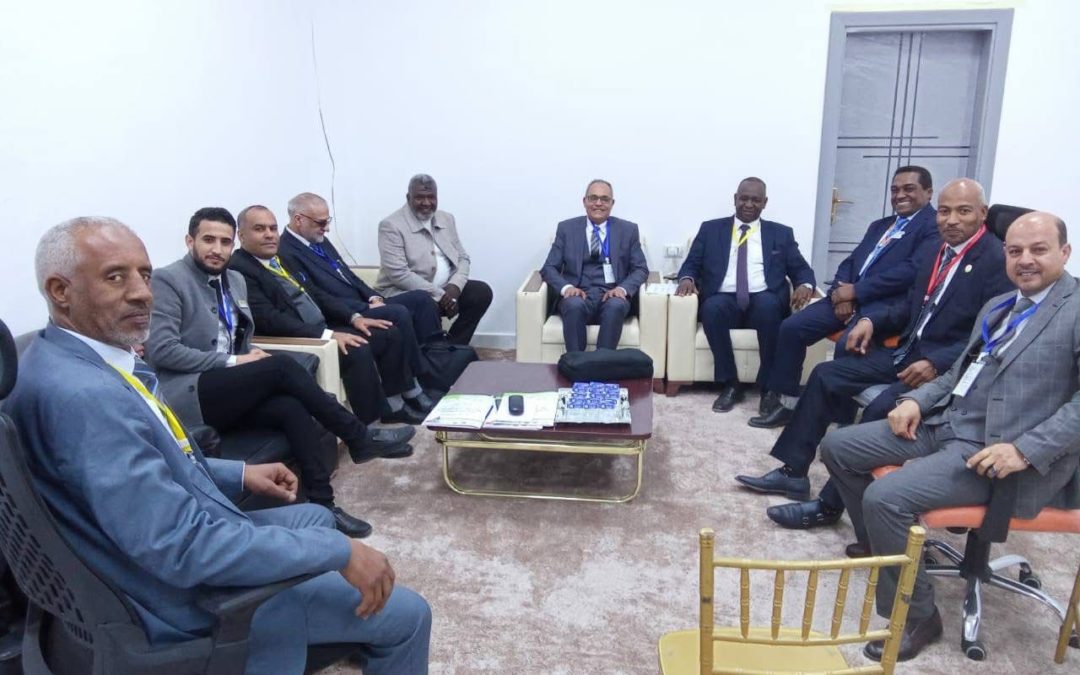 أعضاء هيئة التدريس بقسم إدارة الأعمال يشاركون في المؤتمر العلمي الثاني