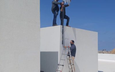 إطلاق منصَّات الربط الهوائي بين مُجمع الكليات الطبية وإدارات الجامعة بالمدينة الجامعية قاريونس