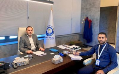رئيس جامعة بنغازي يجتمع مع مدير الدراسات العليا والتدريب