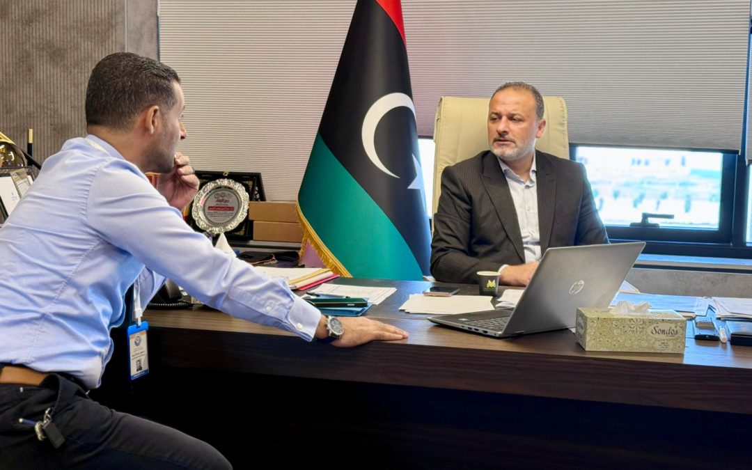 رئيس الجامعة يشهد مراسم تدشين منظومة الدراسات العليا والتدريب