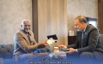 رئيس جامعة بنغازي يستقبل الوزير المفوض للشؤون الأفريقية لتعزيز التعاون الأكاديمي 