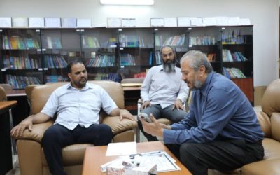 مدير إدارة الجامعات بوزارة التعليم العالي يُشيد بمركز اللغات بجامعة بنغازي