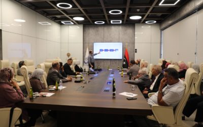 كلية الطب بجامعة بنغازي تناقش “تحديات تطوير التعليم الطبي السريري” في ندوة علمية متخصصة