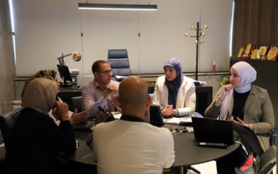 لجنة تطوير الموقع الإلكتروني بجامعة بنغازي تجتمع بشركة “الفنك” لبحث آخر التطورات