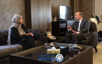 رئيس جامعة بنغازي يبحث مع نائب رئيس لجنة التعليم بالبرلمان سبل تطوير الدراسات العليا ودعم الخدمة الاجتماعية