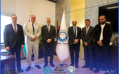 رئيس جامعة بنغازي يستقبل عميد كلية الآثار بجامعة وارسو لبحث آفاق التعاون الأكاديمي والبحثي