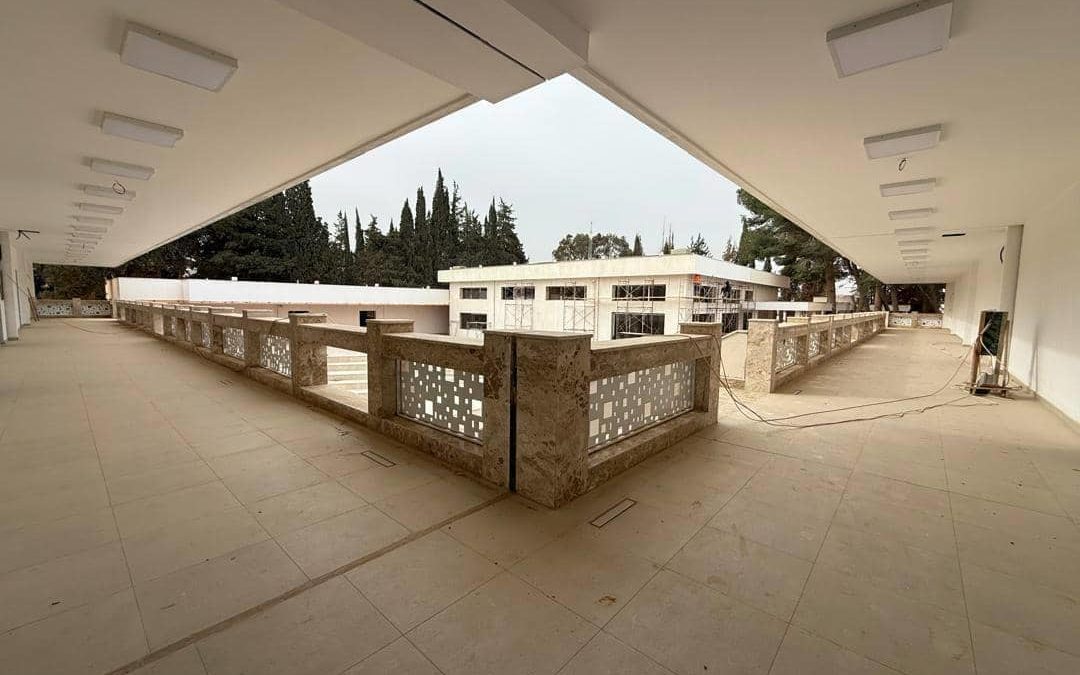 صندوق التنمية وإعادة الإعمار يواصل أعمال صيانة وتطوير كلية الآداب وفق معايير دولية