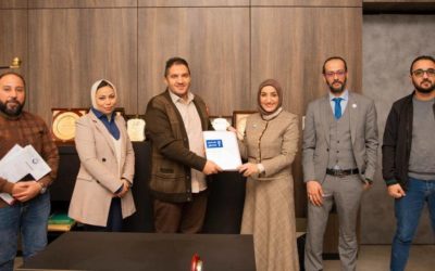 تسليم التقرير السنوي لحاضنة أعمال جامعة بنغازي 2025–2026