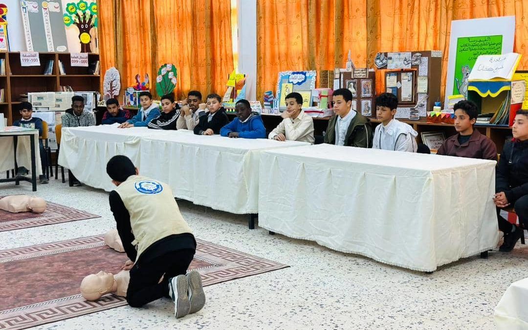 لليوم الرابع.. تواصل برنامج “الدعم الأساسي للحياة” بجامعة بنغازي واستهداف مدرستين ضمن خطته التوسعية