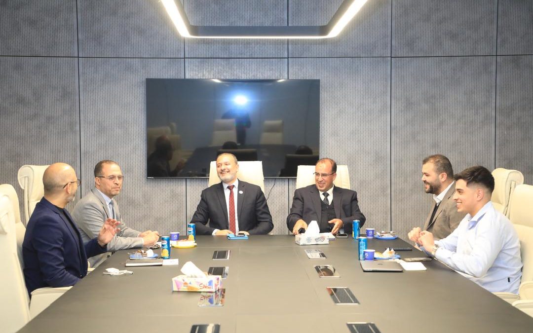 تعزيز التعاون الأكاديمي الدولي بين جامعة بنغازي و الجمعية الليبية البريطانية للتطوير