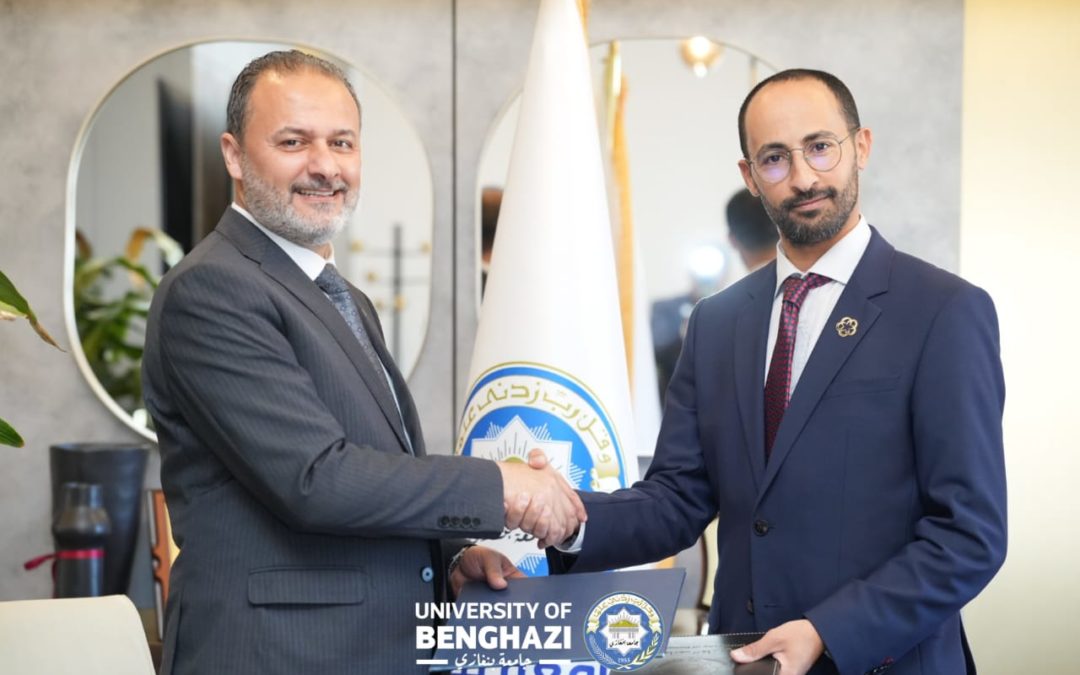 جامعة بنغازي توقّع اتفاقية تعاون إستراتيجي مع مؤسسة خليفة الدولية للأعمال الإنسانية لتعزيز التنمية المستدامة