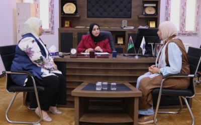 مدير دعم وتمكين المرأة بوزارة التعليم العالي والبحث العلمي تبحث مع تمكين المرأة بجامعة بنغازي سبل دعم الأكاديميات والطالبات