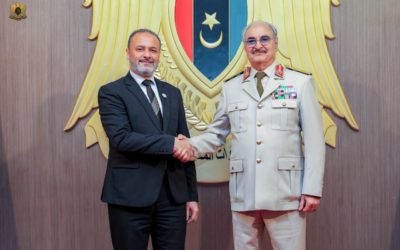 القائد العام للقوات المسلحة يستقبل رئيس جامعة بنغازي ويؤكد دعمه المتواصل لمسيرة التعليم العالي
