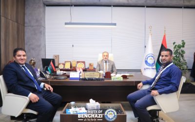رئيس جامعة بنغازي يبحث مع إدارة ضمان الجودة  إعداد ميثاق أخلاقي للجامعة