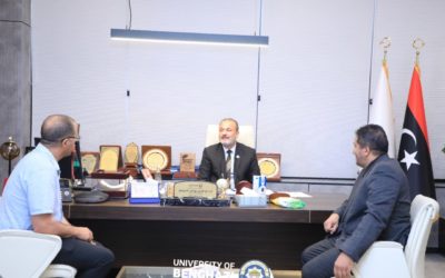 رئيس جامعة بنغازي يبحث تطوير التعاون الدولي وتعزيز الشراكات الأكاديمية